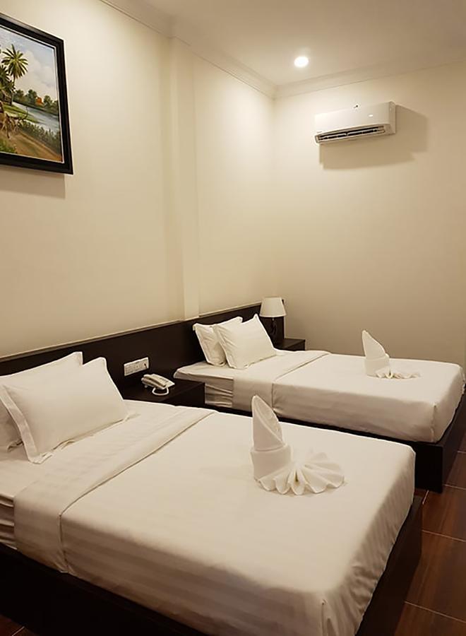 Apple Hotel Two - Near Phnom Penh Airport Exterior photo